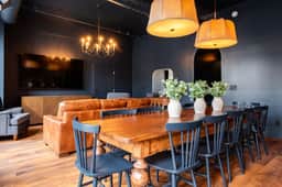 Hollyhock Suite 301: 4 Bed/2 Bath - Image 4