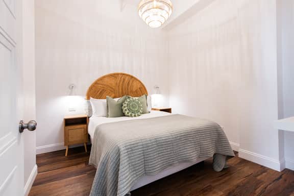Hollyhock Suite 507: 3 bed /2 bath