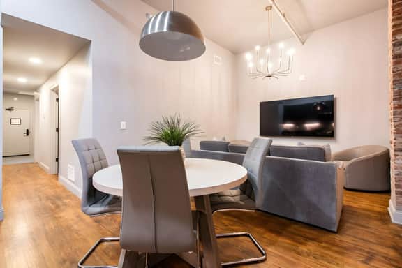 Hollyhock Suite 403: 2 bed/1 bath