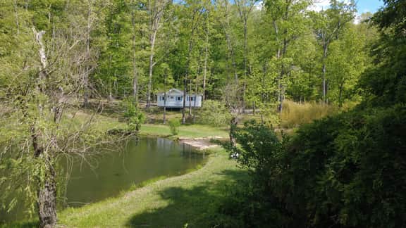 Lakeside Cottage Getaway on 50 acres of Gardens!