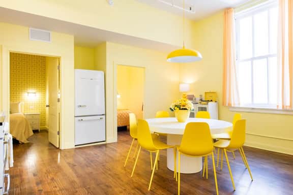 Hollyhock Suite 313: 4BR/2BA - Image 4