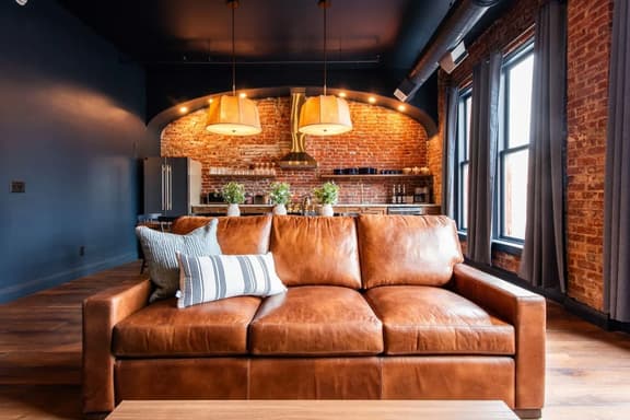 The Aristides Suite: 8 beds/4 bath - Image 1